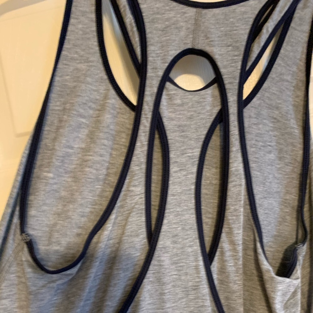 Lululemon Double Back Tank - Picture 5 of 9